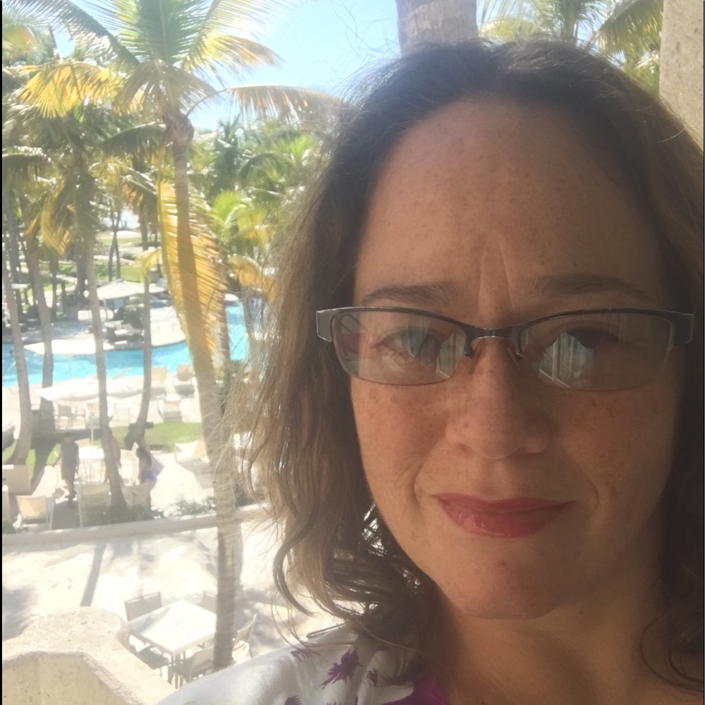 Meet your Posher, Jannette pereda